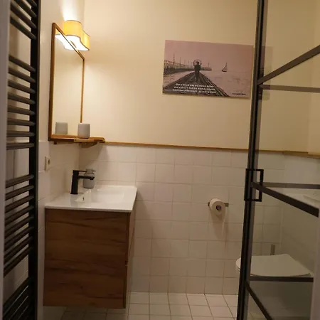 Renovated Appt In 20min From Bruges *